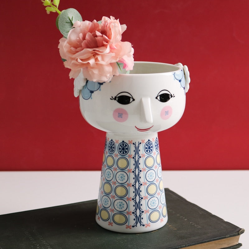 Vasos em porcelana Benedite - estilo italiano